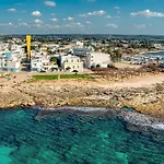 Il Comandante * Torre San Giovanni Ugento